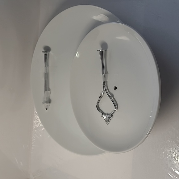 2 tiered cake serving stand tray made in China - Picture 8 of 10